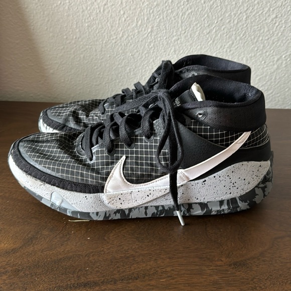 Nike Kevin Durant (Kd) 7 “Oreo” in Black & White.  Men’s 10. - Picture 1 of 5